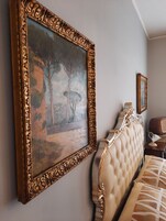 Premium bedding, free minibar, desk, rollaway beds