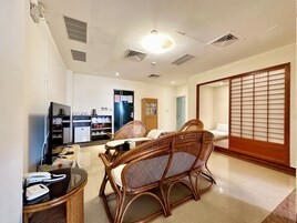 Deluxe penthouse, 3 hálószobával, kilátással a tóra, torony | 1 hálószoba, prémium ágynemű, pehelypaplan és Select Comfort-matrac