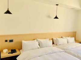 1 habitaciĂłn, ropa de cama de alta calidad y cubrecamas