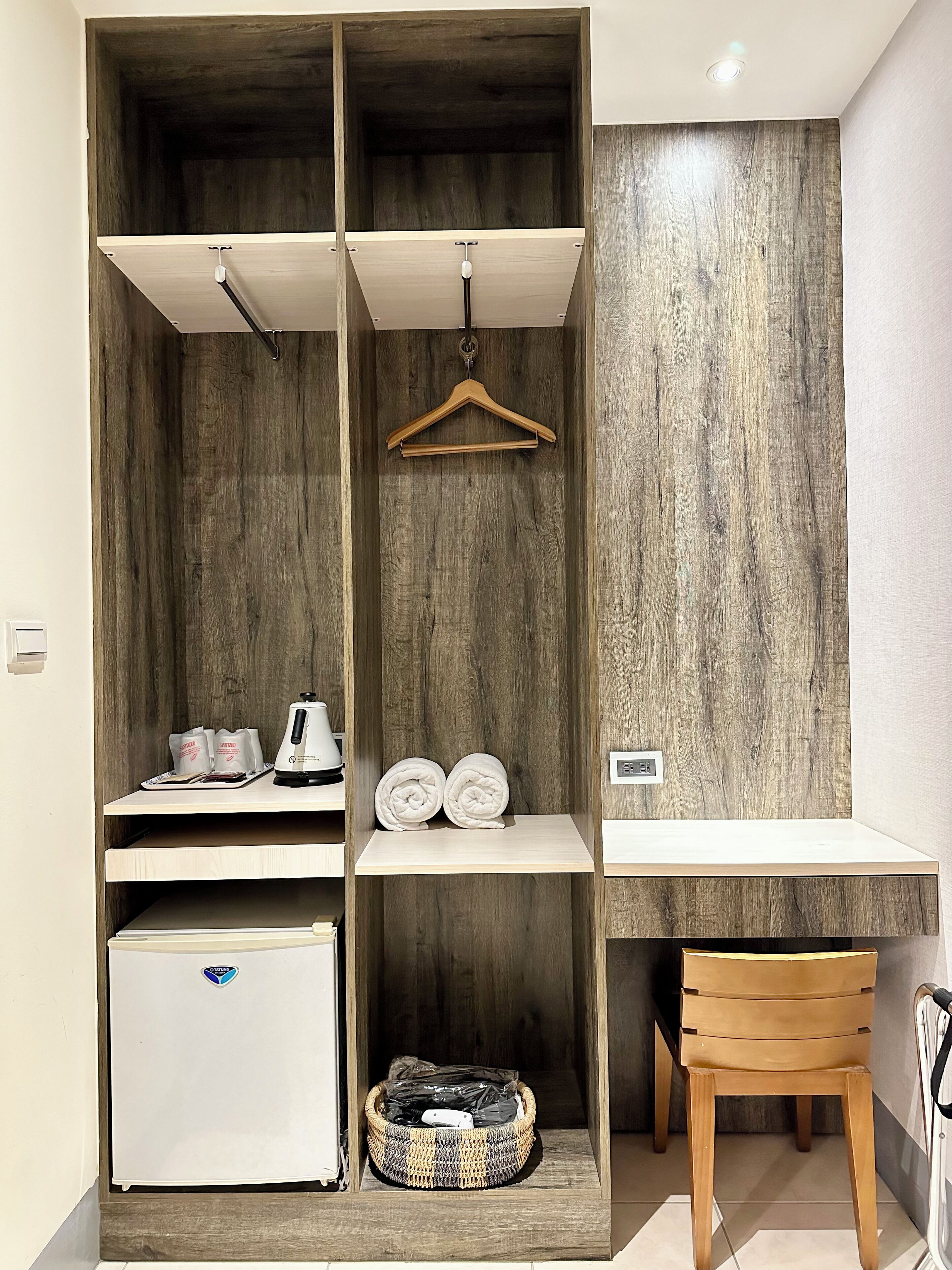 Dobbelt- eller tomannsrom – standard, ingen vinduer | 1 soverom, sengetøy av topp kvalitet og dundyner