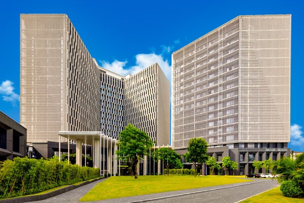 Front of property - GHIC The Mulian Hotel of Bio-island Guangzhou (Guangzhou)