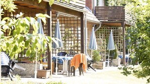 Appartement Familial, terrasse, rez-de-chaussée | Terrasse/Patio