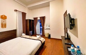 Superior Double Room, 1 Queen Bed, Balcony, City View | Minibar, desk, free WiFi - HANZ Thien Nien Ky Hotel Da Lat (Da Lat)