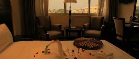 Deluxe Double Room, Smoking