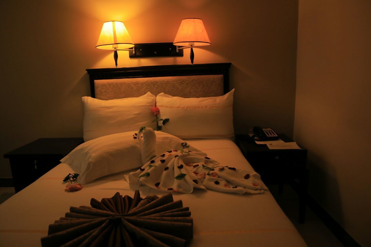 in-room safe, desk, free wifi