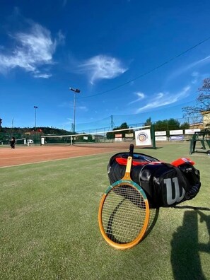 Tennis court - Central Apartments (Crotone)