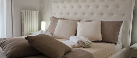 Chambre Double Deluxe | Draps italiens Frette, literie de qualité supérieure