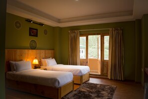 Minibar, in-room safe, desk, laptop workspace - Lhaki Yangchak Residency (Thimphu)