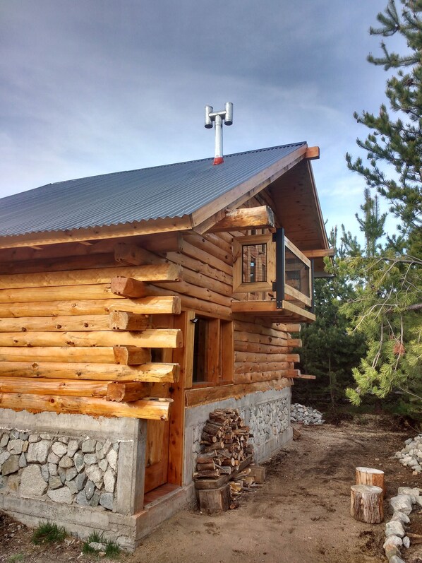 Basic Cabin, 1 Bedroom, Balcony | Terrace/patio
