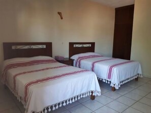 Basic Room, 1 Bedroom (8)