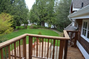 Beach/ocean view - Two Herons Cottage (Shelton)