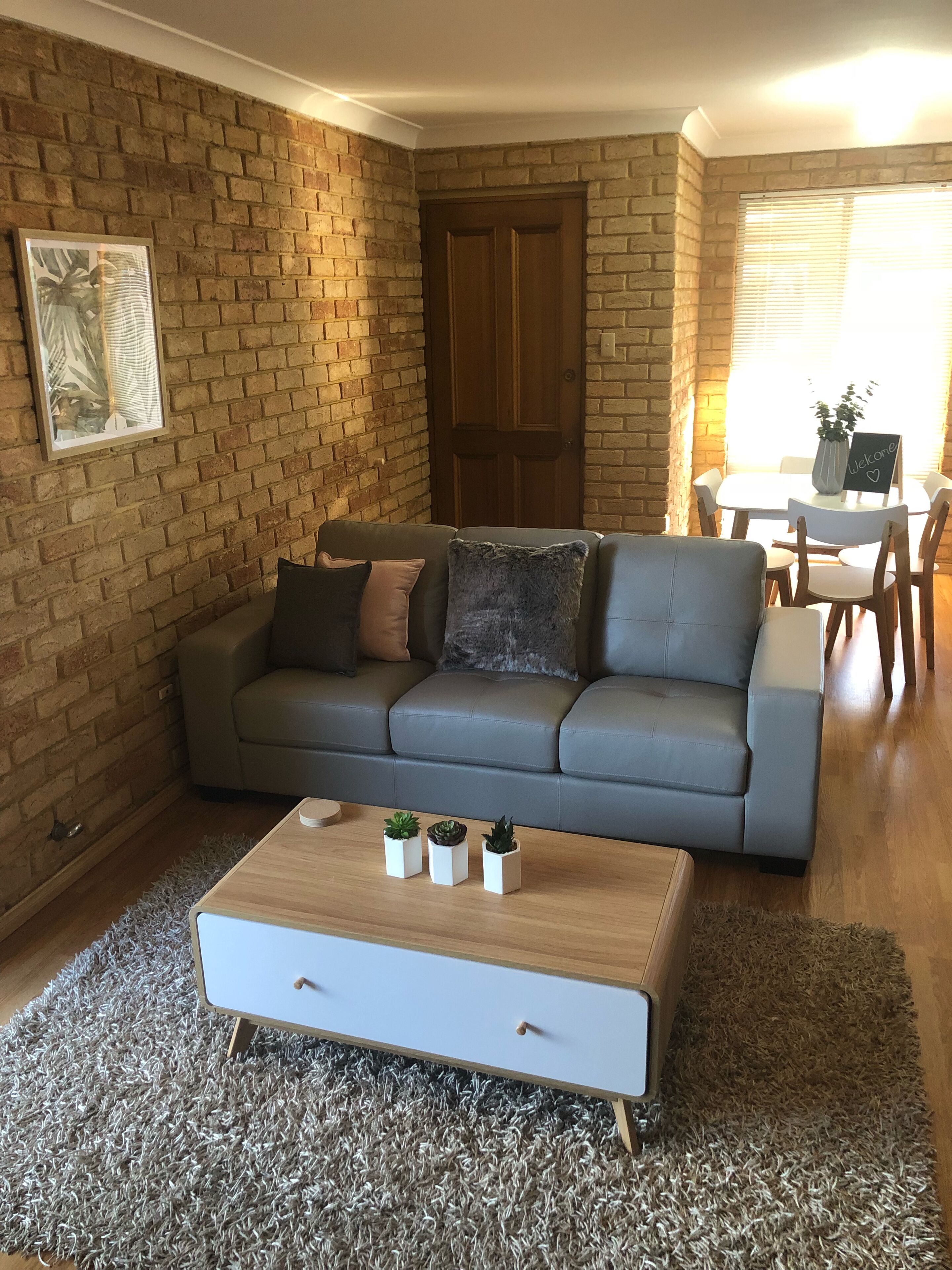 Dampier House Mullaloo -Perth- walk to beach  — image 17