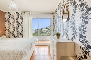 2 Schlafzimmer, Bügeleisen/Bügelbrett, WLAN