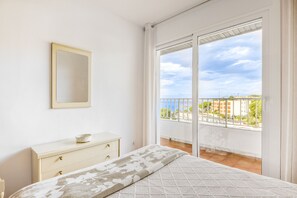 2 Schlafzimmer, Bügeleisen/Bügelbrett, WLAN