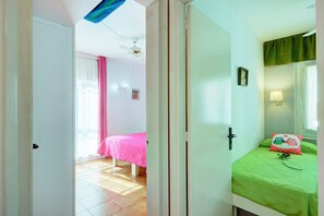 2 bedrooms, iron/ironing board