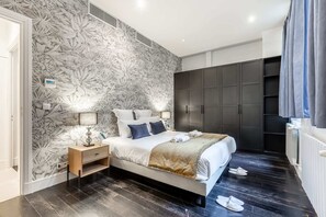 3 Schlafzimmer, BĂŒgeleisen/BĂŒgelbrett, kostenloses WLAN, BettwĂ€sche