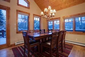 Dining - Chateau Belle | Luxury Mountain Retreat with Panoramic Views (Steamboat Springs)