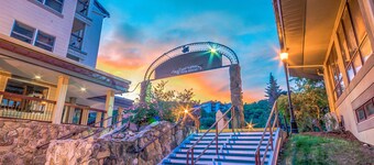 Steamboat Dream Getaway con piscina al aire libre y jacuzzi!