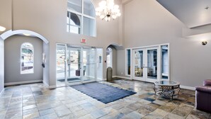로비