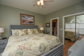 Appart'hôtel, 2 chambres | 2 chambres, fer et planche à repasser, Wi-Fi gratuit, draps fournis