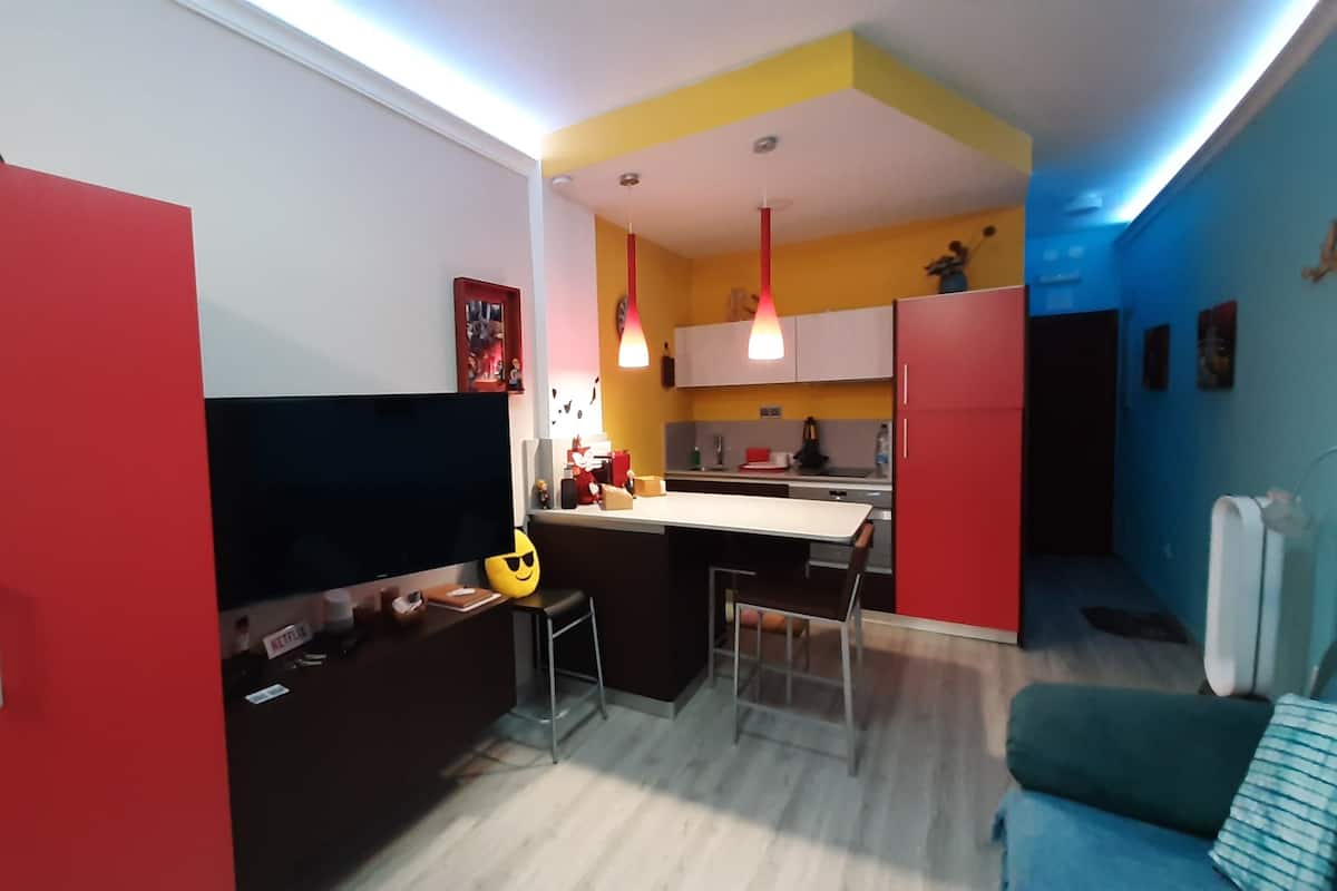 Studio, Partial Sea View | In-room safe, desk, laptop workspace, soundproofing