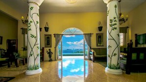 Interior - Camelot Villa (Bequia Island)
