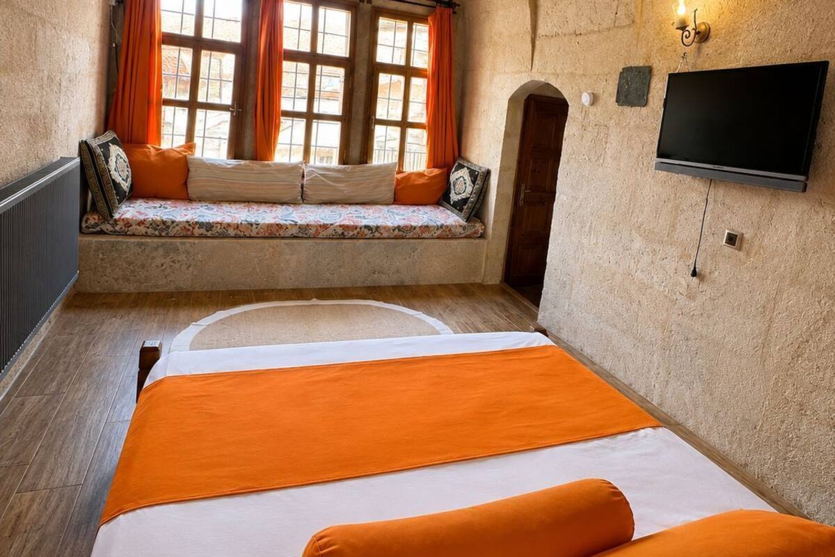 Deluxe Suit-6, Hamamli | 1 soverom, sengetøy i egyptisk bomull og sengetøy av topp kvalitet