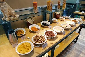 Buffet - Malakhan Hotel (Baku)
