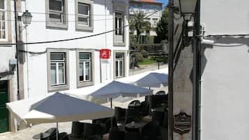 Khuôn viên nơi lưu trú