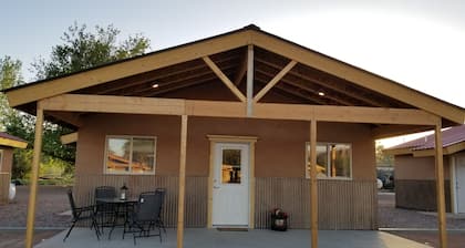 Bluff Gardens Cabins