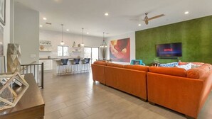 Ảnh chưa phân loại, 3 trong số 19 ảnh, nút
