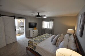 Villa, 4 Bedrooms, Non Smoking | 4 bedrooms, iron/ironing board, free WiFi - Old Town 4 Bedroom (Scottsdale)