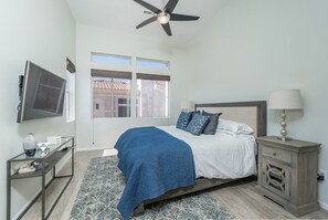 Stadtwohnung, 3 Schlafzimmer, Nichtraucher | 3 Schlafzimmer, Bügeleisen/Bügelbrett, kostenloses WLAN
