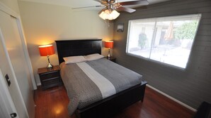 Condo, 1 Bedroom, Non Smoking | 1 bedroom, iron/ironing board, WiFi (free) - 1 Bedroom Old Town (Scottsdale)