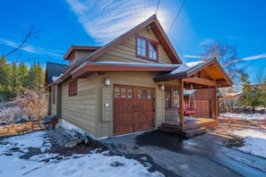Front of property - Riverside 4 Bedroom (Truckee)