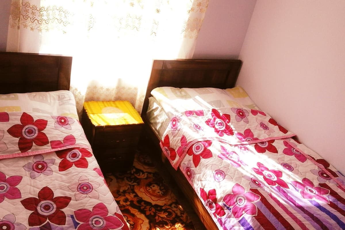 1 Schlafzimmer, Minibar, Zimmersafe, Schreibtisch