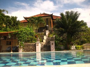 Outdoor pool - Lovina Villa Resort Puri Bulan (Gerokgak)