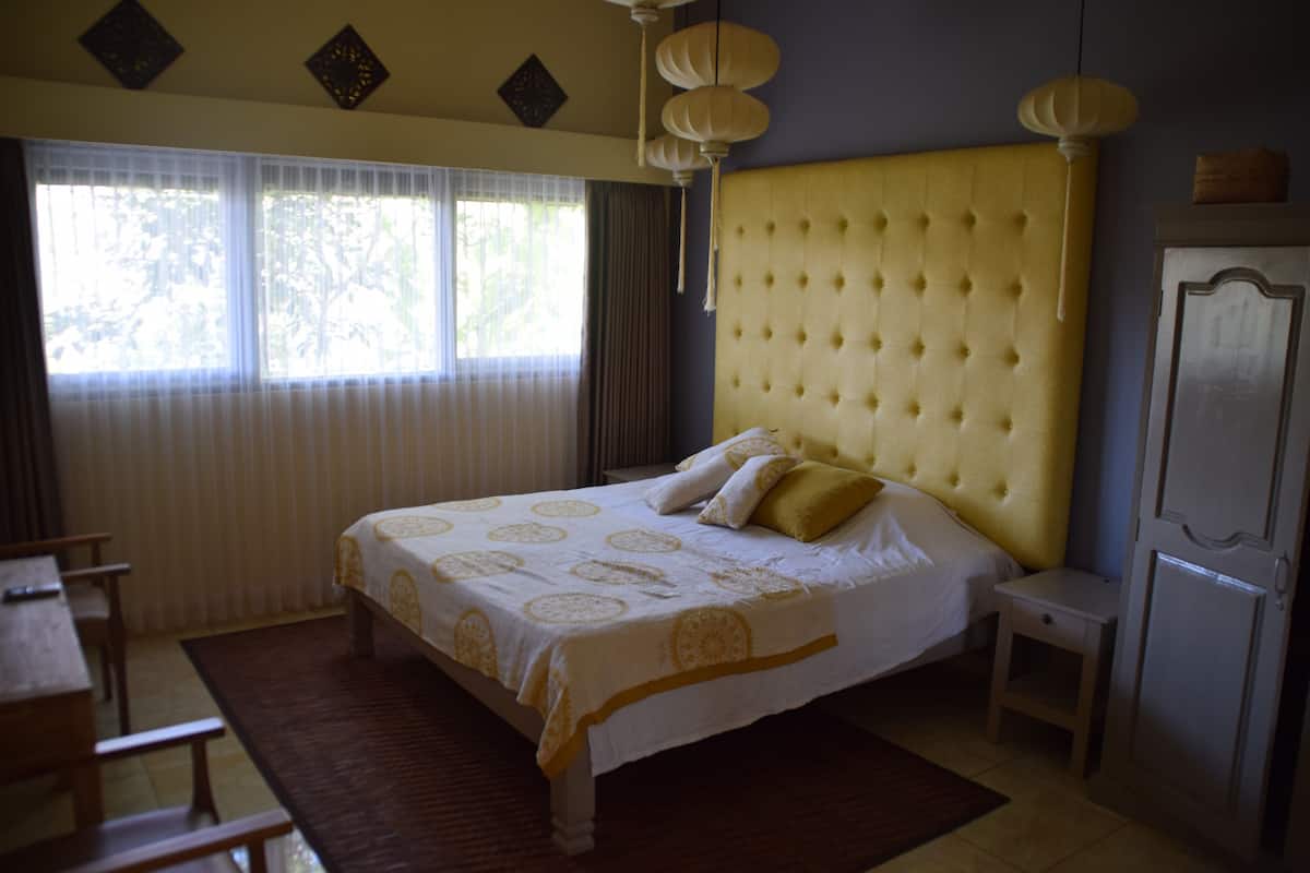 Villa, 3 Bedrooms (Jeruk) | Premium bedding, in-room safe, blackout drapes, iron/ironing board