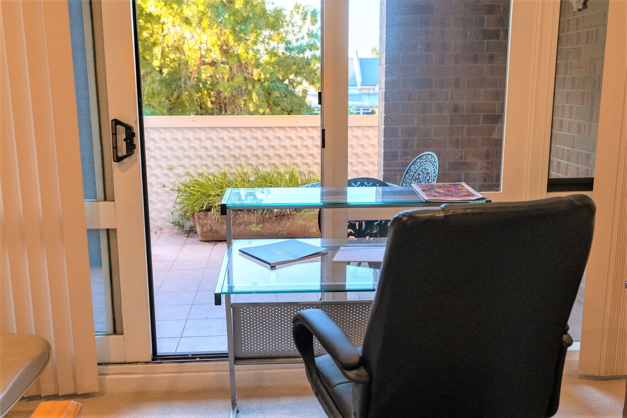 Adelaide Style Accommodation - CLOSE TO CITY - 3Bdrm - In elite North Adelaide — image 6