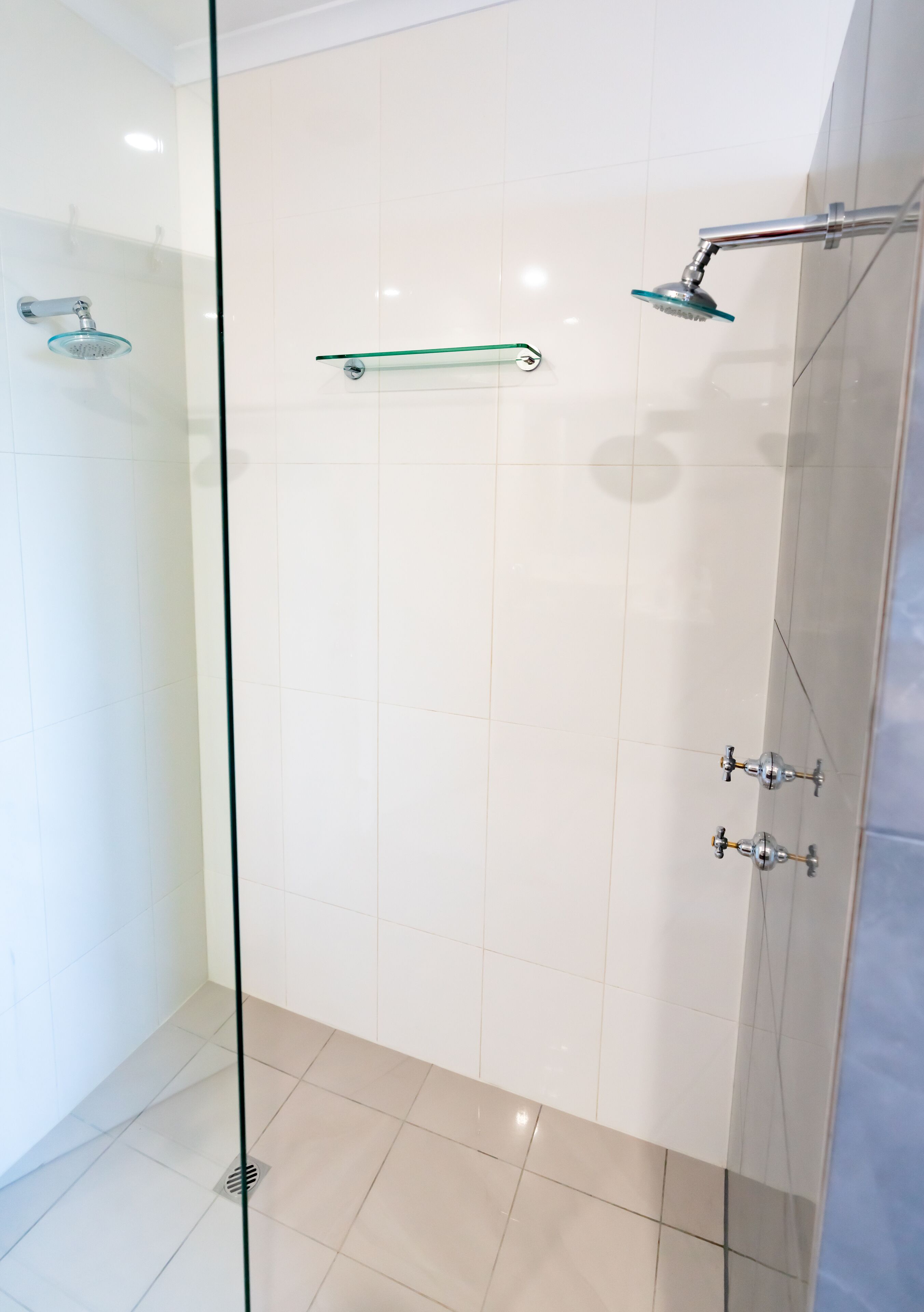 Adelaide Style Accommodation - CLOSE TO CITY - 3Bdrm - In elite North Adelaide — image 12