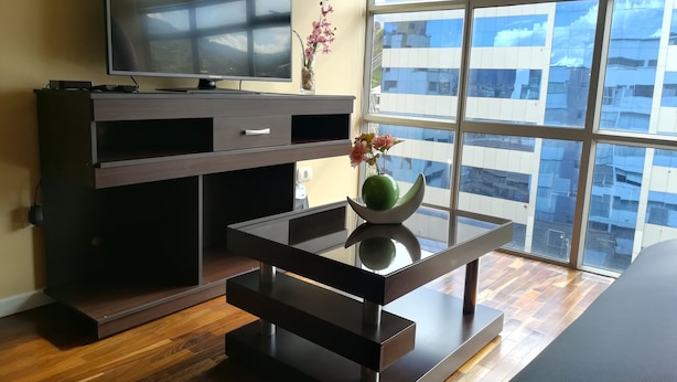 Comfort Apartment, 1 Bedroom, Bathtub | Living area | Flat-screen TV - Meraki (La Paz)