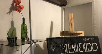 Mochila & Kunst Hostal