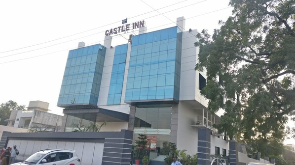 Exterior - Castle Inn (Khandwa)