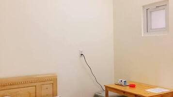 Habitación doble | Minibar, escritorio y wifi gratis