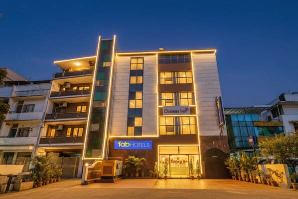 Exterior - FabHotel Oakwey Inn (Bengaluru)