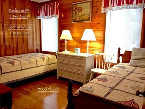 4 bedrooms, free WiFi - 2025 LAVALLETTE Beach Block, Wifi, C- AC, sleeps 9, 2 Baths, 9 Houses to Beach! (Lavallette)