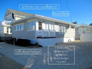 Exterior - 2025 LAVALLETTE Beach Block, Wifi, C- AC, sleeps 9, 2 Baths, 9 Houses to Beach! (Lavallette)