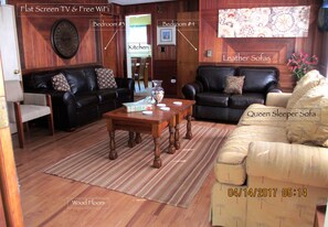 Televisio, DVD-soitin, kirjoja