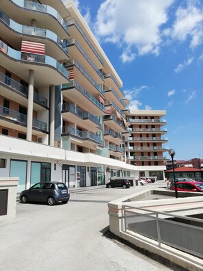 Free self parking - B&B Mediterraneo (Floridia)