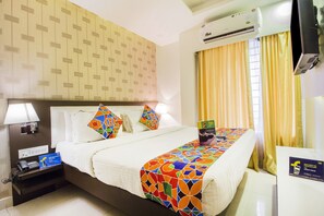 Deluxe Double Room, 1 Double Bed, Non Smoking | Free WiFi - FabHotel Rekha Residency Rajajinagar (Bengaluru)